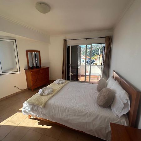 Ferienwohnung Sao Sebastiao L- 5 Min From Airport Santa Cruz  Exterior foto